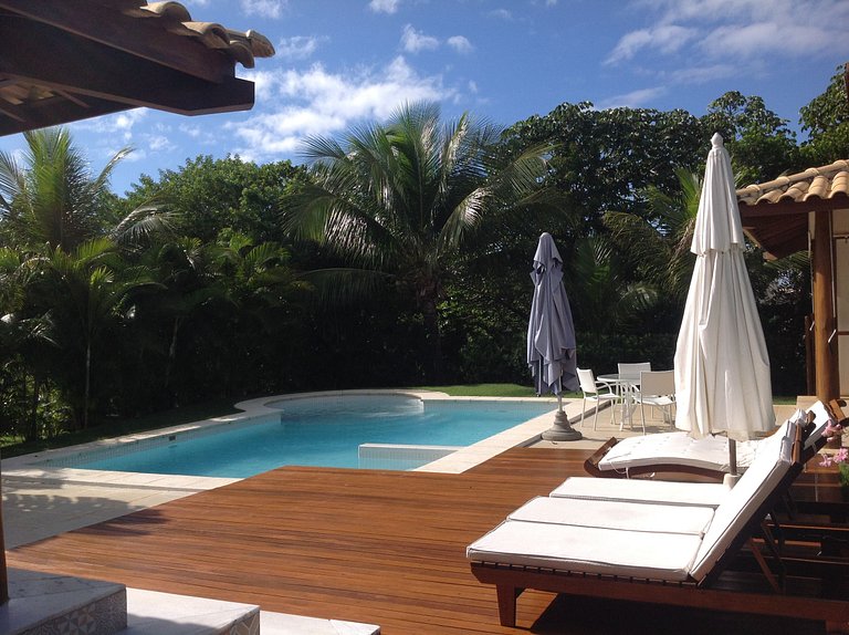 Splendid House with Pool in Imbassaí