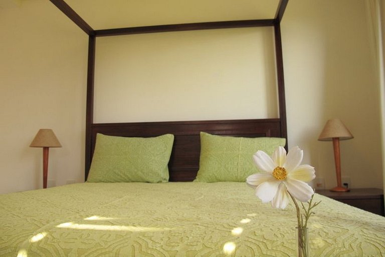 Apto de 3 suites 151m2 (F05 102) - Cond.Reserva Imbassai