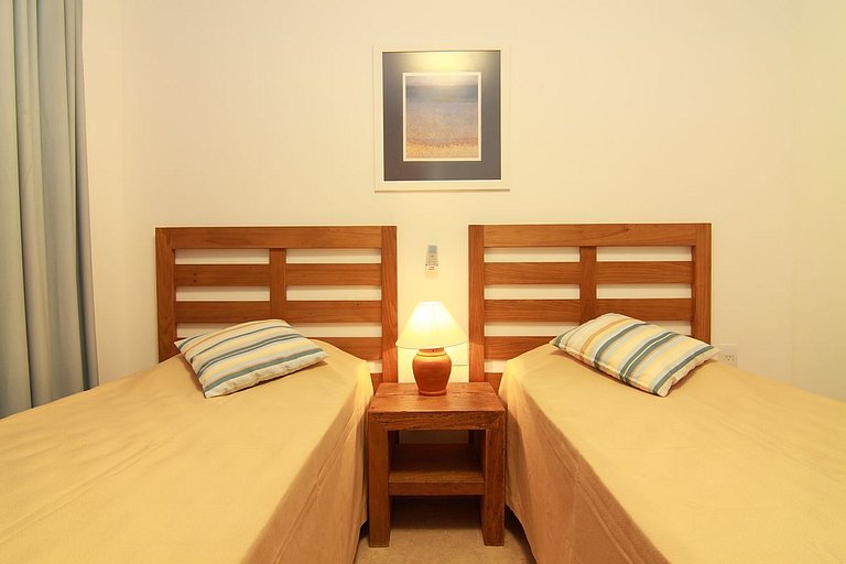 Apto de 3 suites 118m2 (20 202) - Cond.Reserva Imbassai