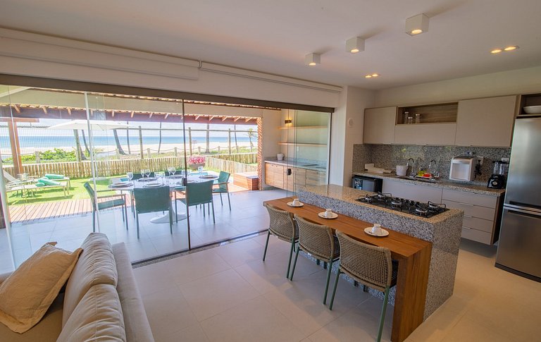 Irresistible bungalow with pool in Imbassaí