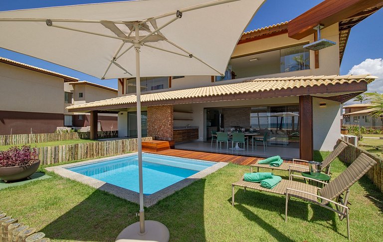 Irresistível Bangalô com Piscina em Imbassaí - N01