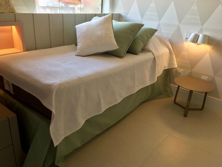 Encantador apartamento superior de 2 dormitorios en Imbassaí