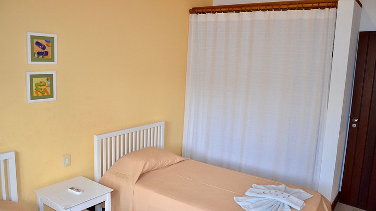 Apto de 3 suites 151m2 (F04 202) - Cond.Reserva Imbassai