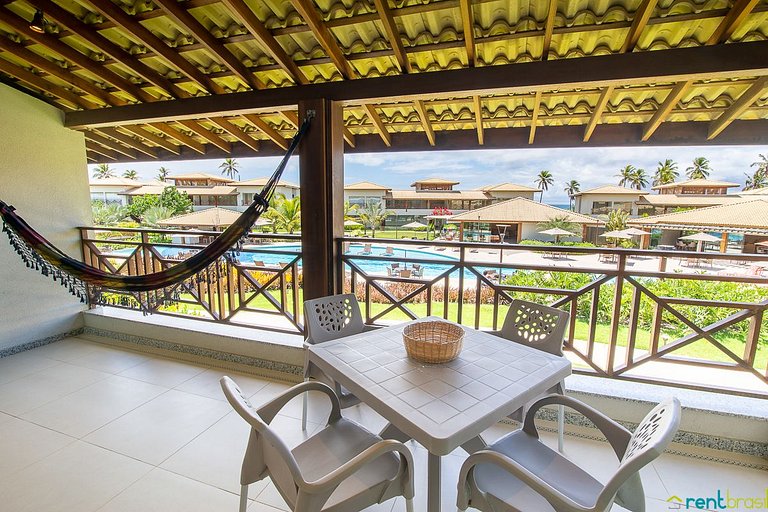 Apto Superior com Vista da Piscina em Imbassaí - D104