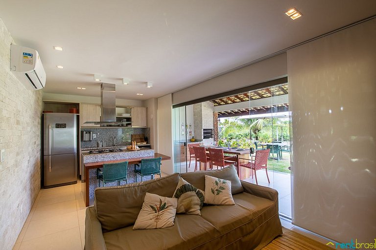 Bungalow de 3 dormitorios con jardín en Imbassaí