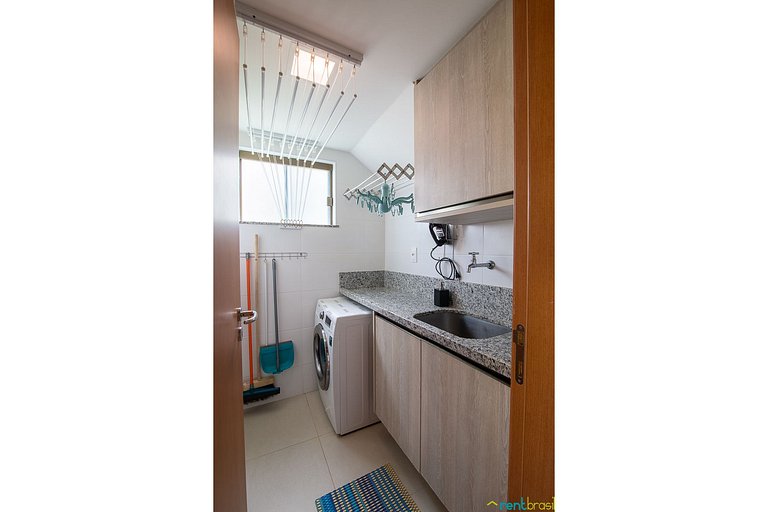 Bungalow de 3 dormitorios con jardín en Imbassaí