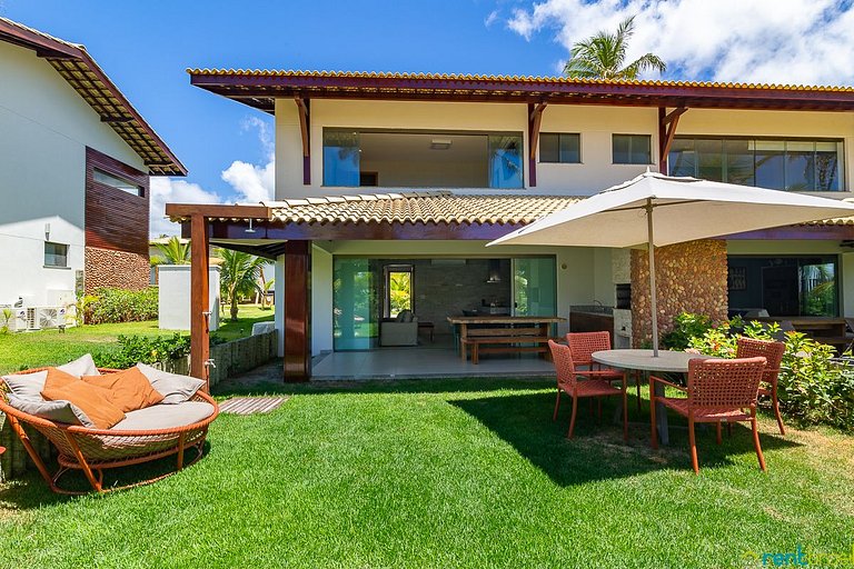 3-bedroom bungalow with garden in Imbassaí