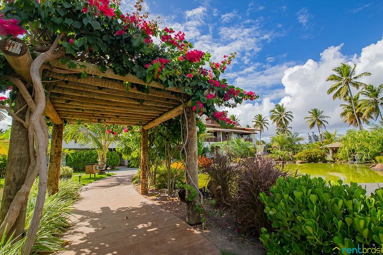 3-bedroom bungalow with garden in Imbassaí