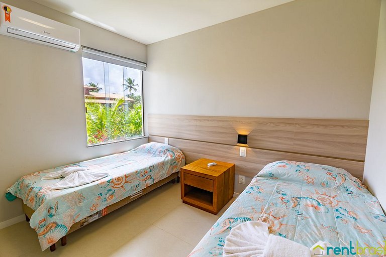 Superior apartment with 3 bedrooms in Imbassaí