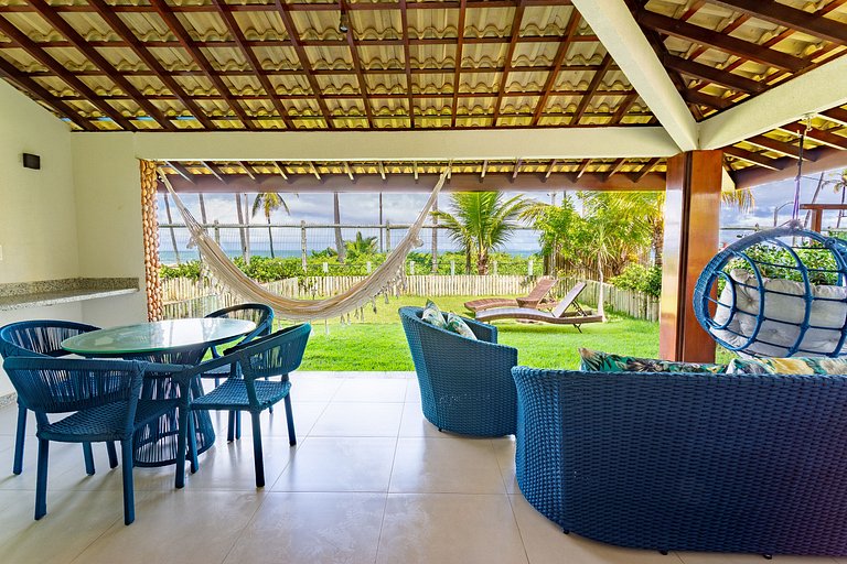 Beautiful 2-bedroom bungalow with ocean view in Imbassaí