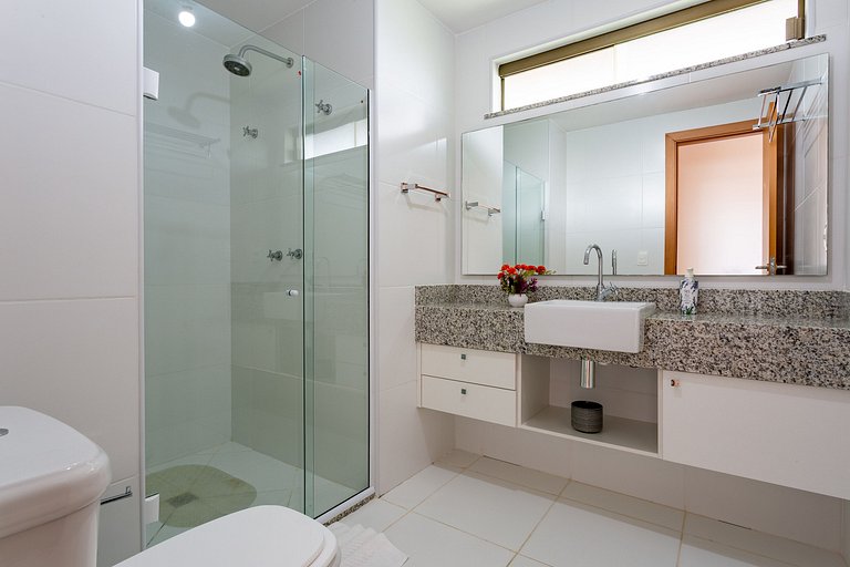 Bungalow N02 - Sea View, Comfort and Nature Integration