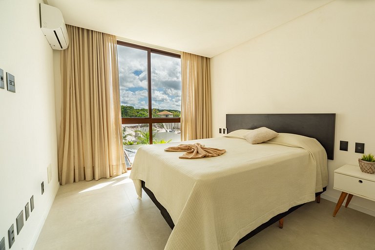 Casa de alto padrão com piscina em Sauípe