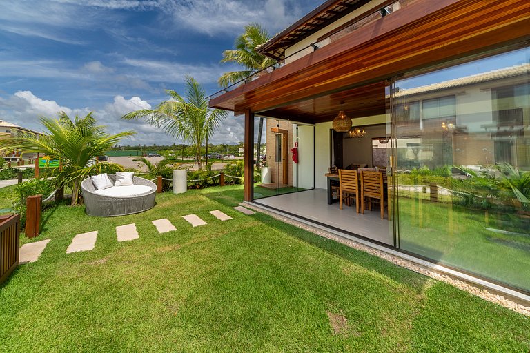 Linda elegante casa I4 vista mar Imbassai Privilege