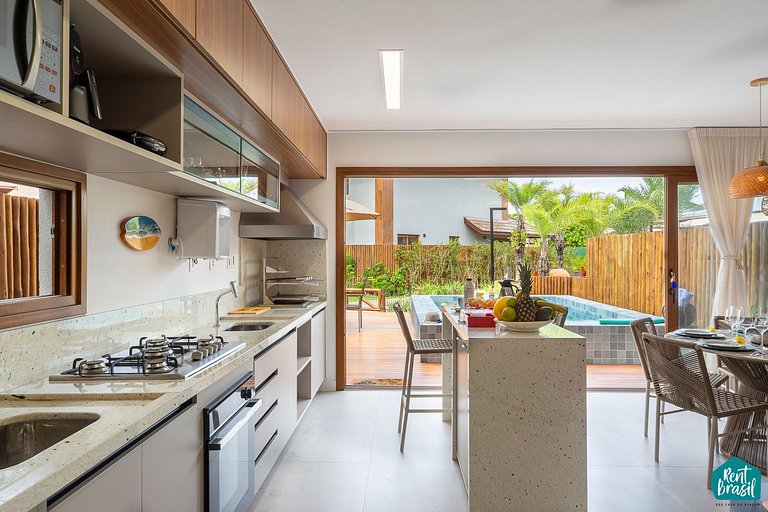 Luxury retreat in Itacimirim