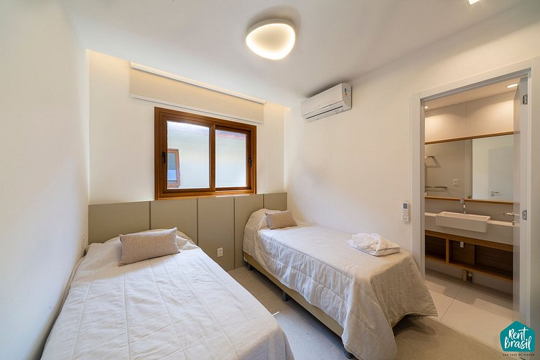 Hermoso bungalow con piscina en Itacimirim