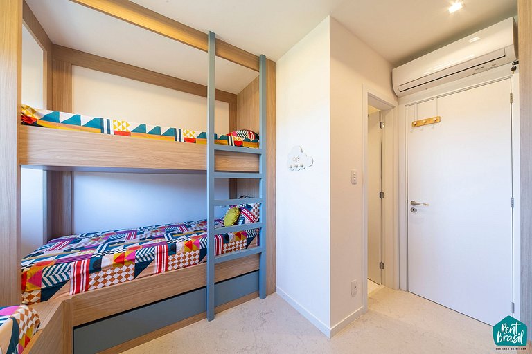 Hermoso bungalow con piscina en Itacimirim