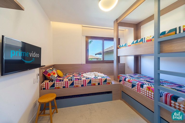 Beautiful Bungalow with Pool in Itacimirim