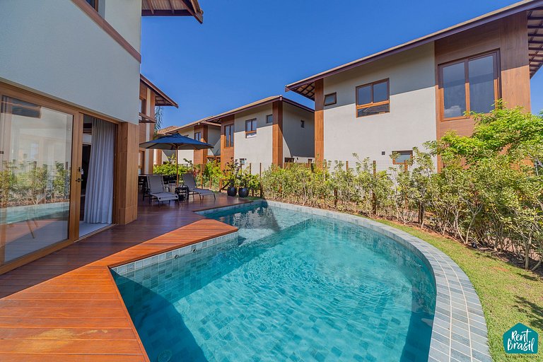 Beautiful 4-bedroom village house in Itacimirim