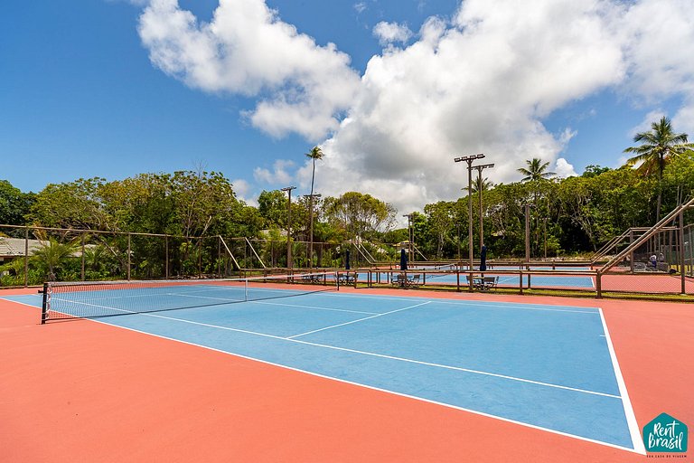 Casa Moderna Duplex com piscina em Praia do Forte