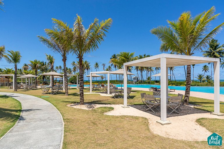 Casa Moderna Duplex com piscina em Praia do Forte