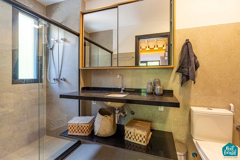 Casa Moderna Duplex com piscina em Praia do Forte