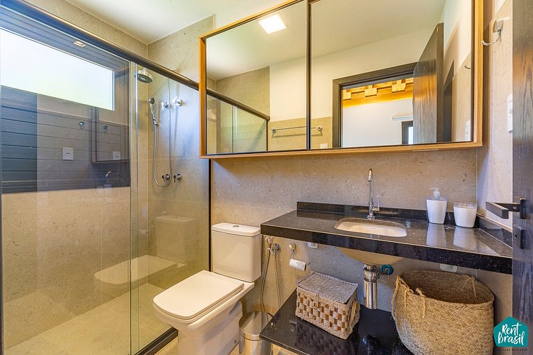 Casa Moderna Duplex com piscina em Praia do Forte