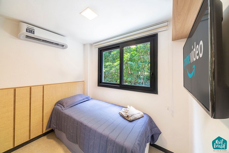 Casa Moderna Duplex com piscina em Praia do Forte