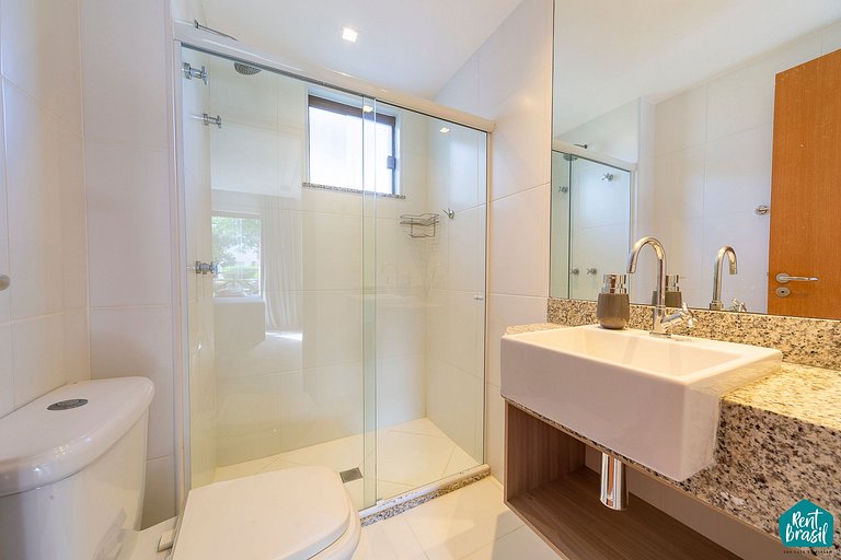 Magnificent Superior Apartment in Imbassaí