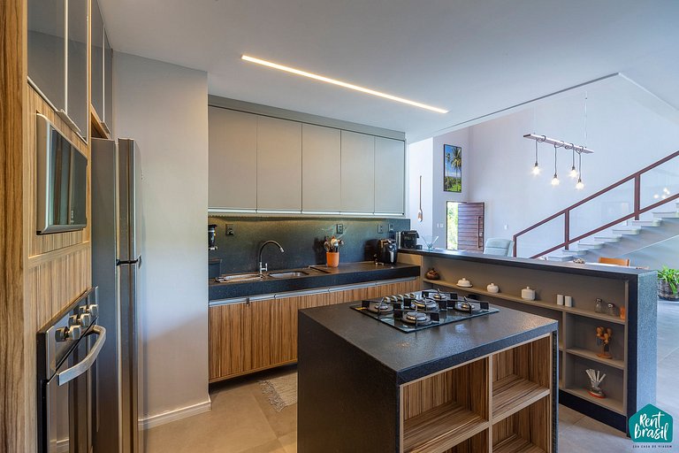 Sofisticada casa de 4 suites en Praia do Forte