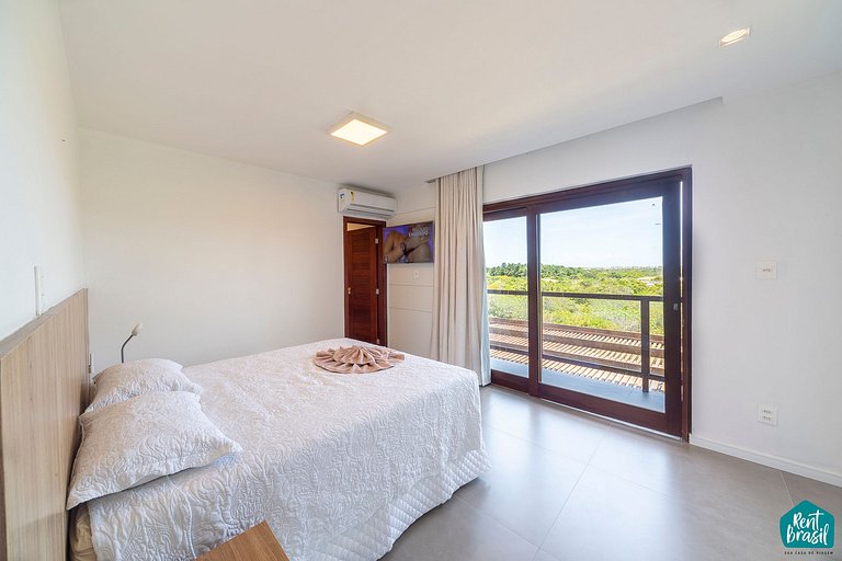 Sophisticated 4-suite house in Praia do Forte