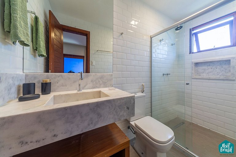 Sofisticada casa de 4 suites en Praia do Forte