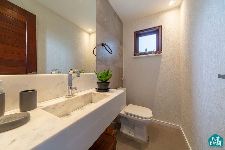 Sofisticada casa de 4 suites en Praia do Forte