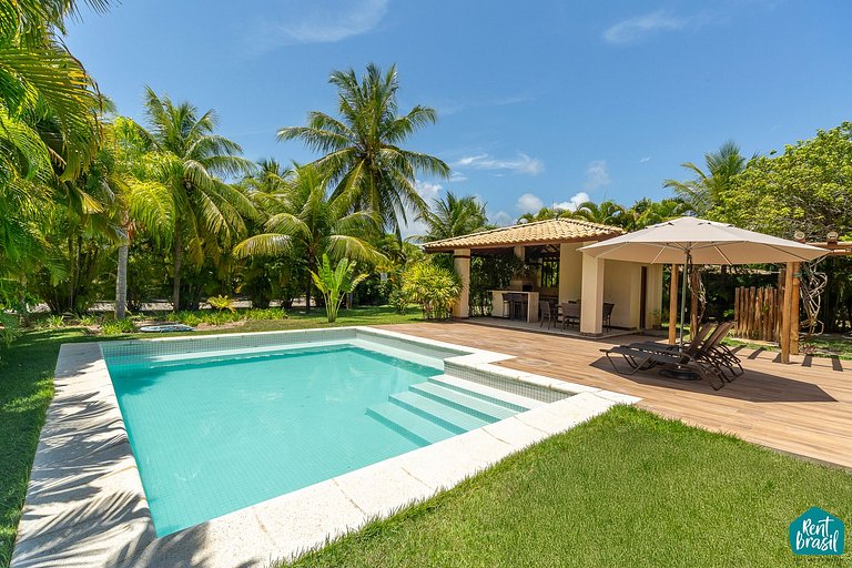 Beautiful house in Reserva Imbassaí with 4 suites and a swim