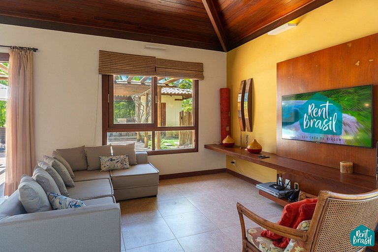 Beautiful house in Reserva Imbassaí with 4 suites and a swim