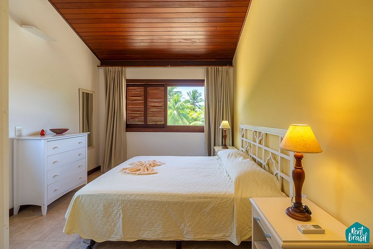 Beautiful house in Reserva Imbassaí with 4 suites and a swim