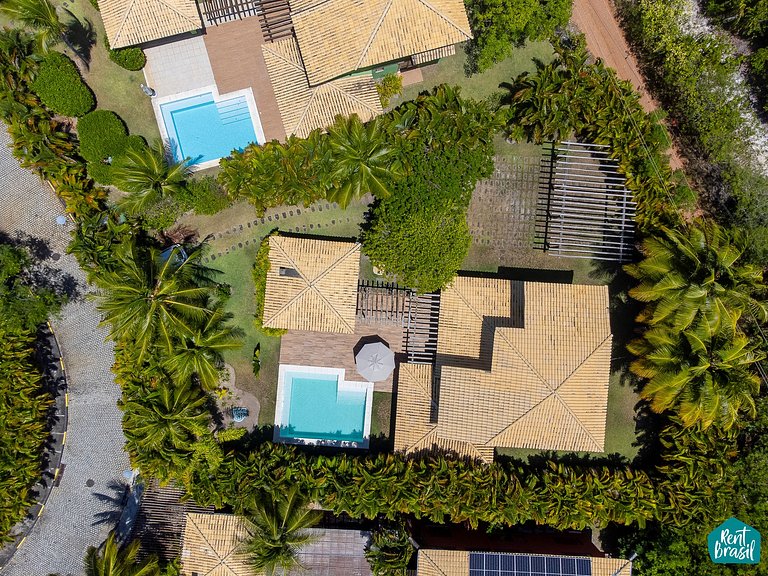 Beautiful house in Reserva Imbassaí with 4 suites and a swim