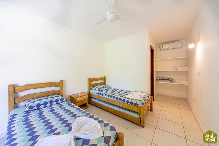 Itacimirim Praia da Espera - Beachfront House E01
