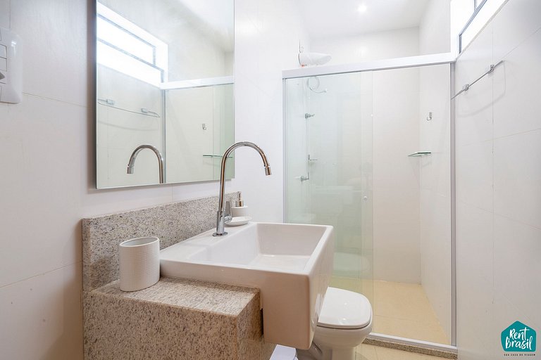Bangalô de 3 quartos com Piscina em Imbassaí - N07
