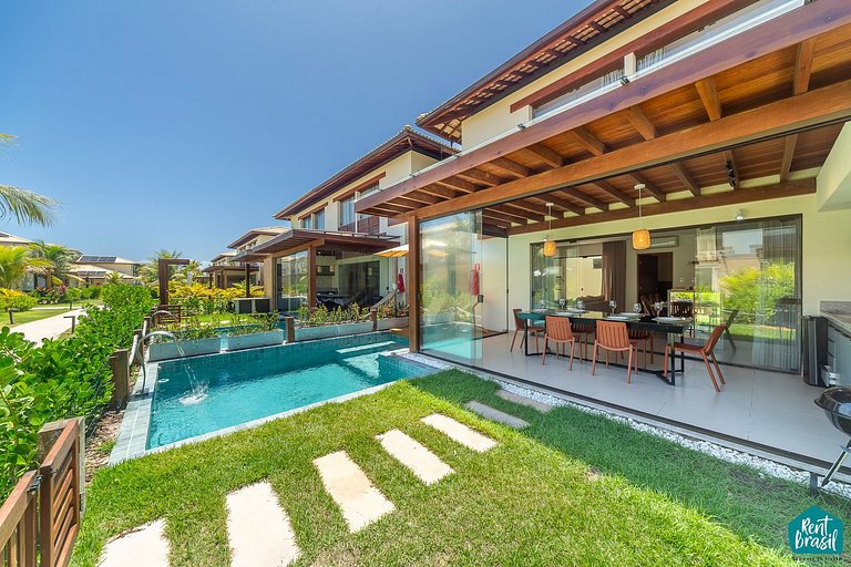 Hermoso pueblo con piscina en Imbassaí