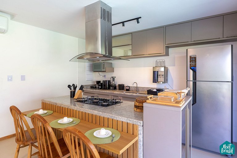 Hermoso pueblo con piscina en Imbassaí