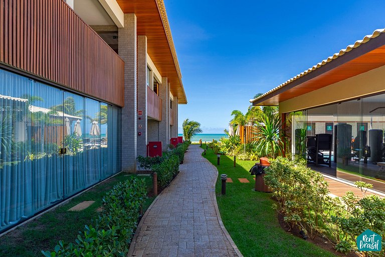 Charming Village with Sea View in Itacimirim