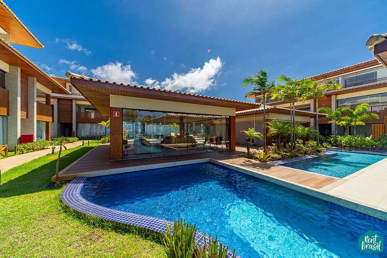 Charming Village with Sea View in Itacimirim