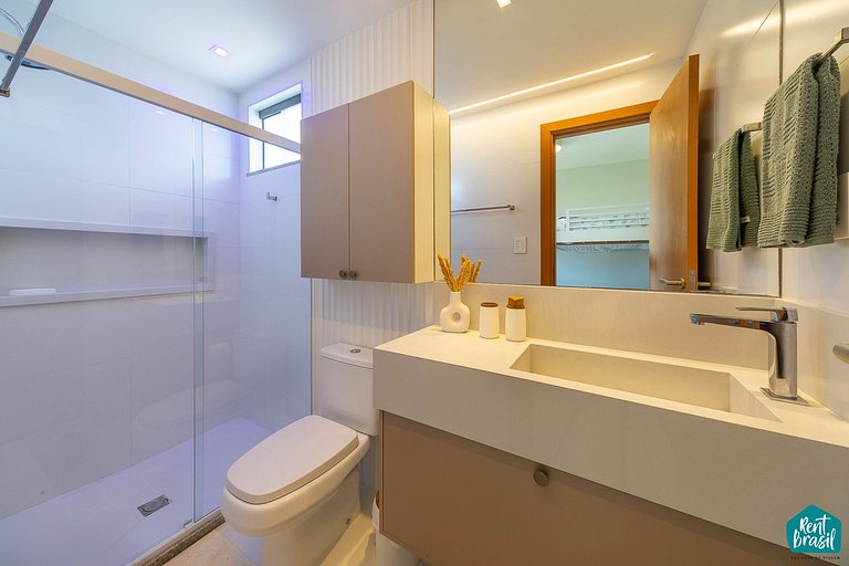 Moderno Village com Piscina em Imbassaí - J02