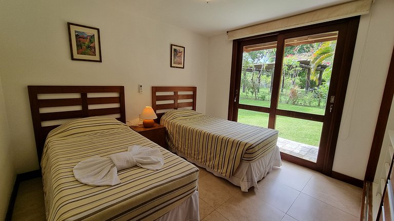 CASA 4 SUITES - Cond. Reserva Imbassaí - A15 Orquídeas