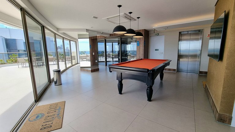 Lindo Apto 1610 quarto e sala em Ondina | Beach Class