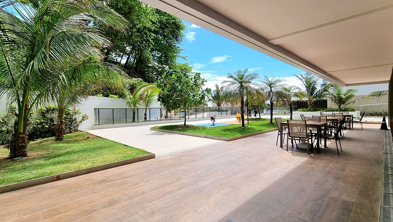 Lindo Apto 1610 quarto e sala em Ondina | Beach Class