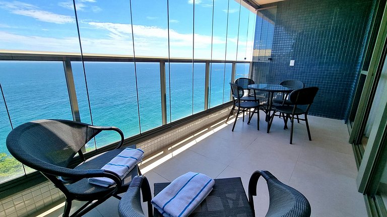 Lindo Apto 1610 quarto e sala em Ondina | Beach Class
