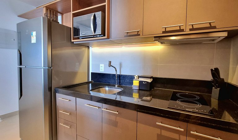 Lindo Apto 1610 quarto e sala em Ondina | Beach Class