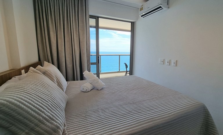 Lindo Apto 1610 quarto e sala em Ondina | Beach Class