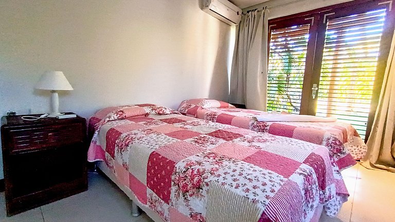 RESERVA IMBASSAI - CASA C02 Bromélias